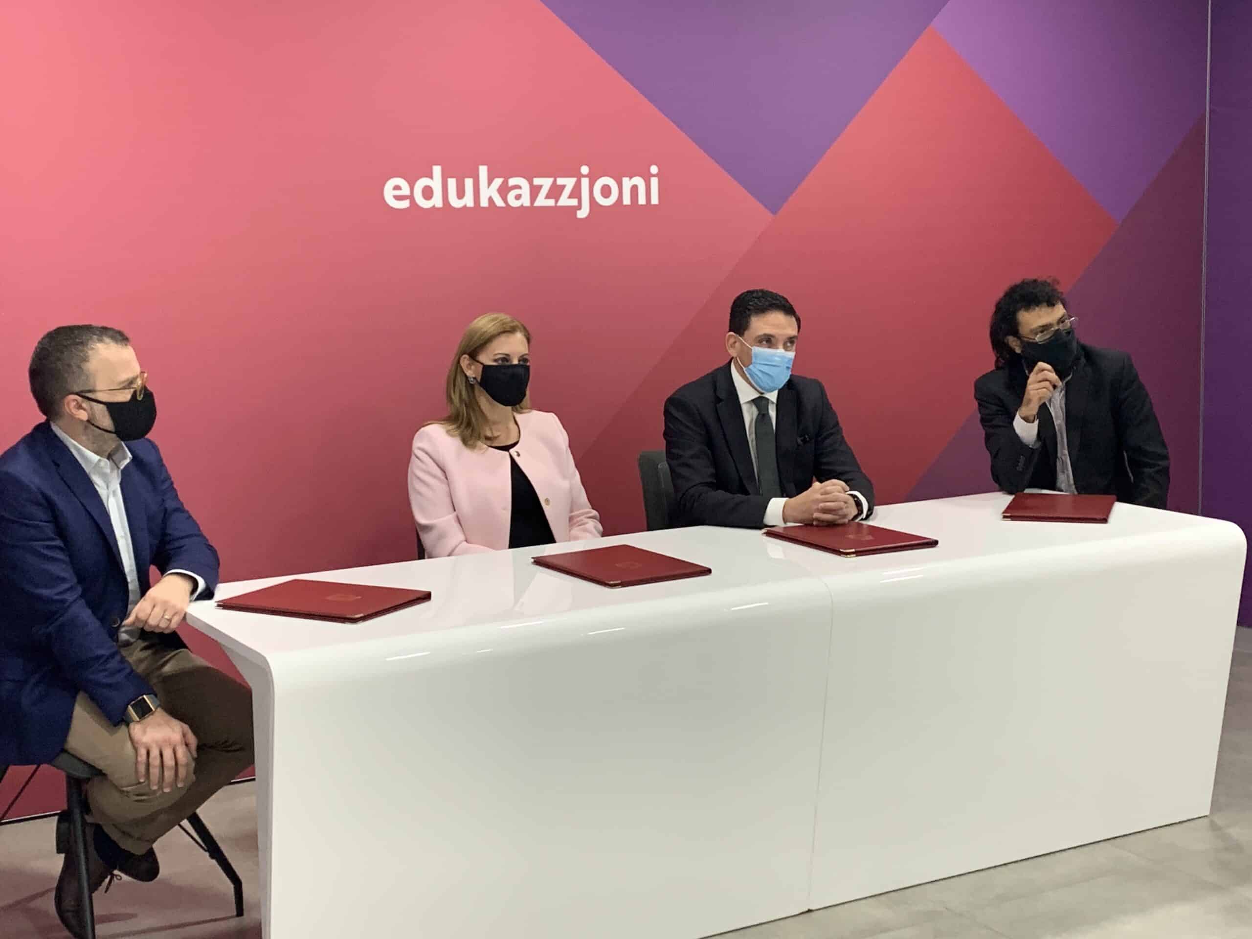 Image of Signing of the Education Exception Contract by the Ministry of Education, Publishers and the National Book Council